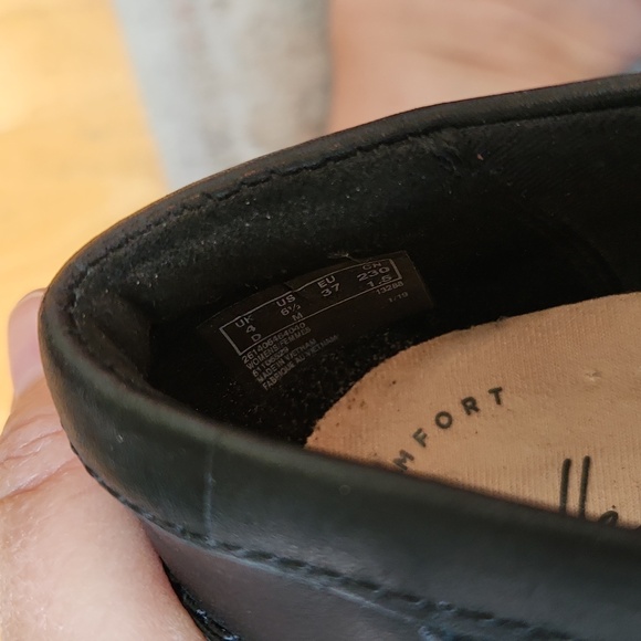 Clarks Sharon Gracie Loafer - Picture 2 of 9